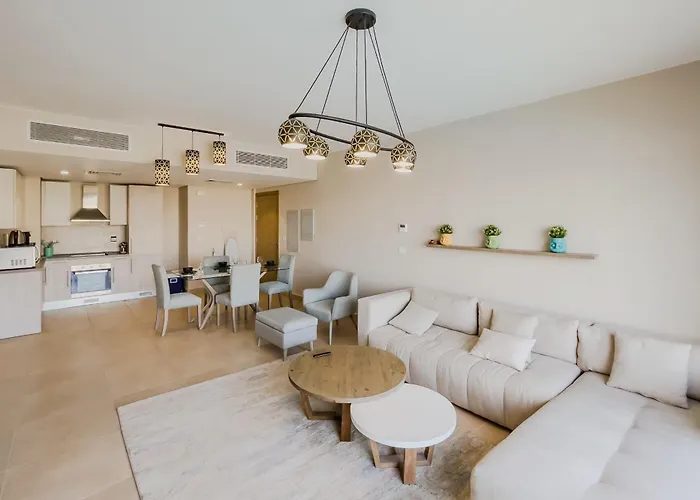 Radiant & Refined 2bdr Mangroovyfree & Pool Appartement Hurghada